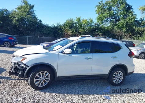 2018 Nissan Rogue Sv z USA, uszkodzony, nr VIN KNMAT2MV3JP533420